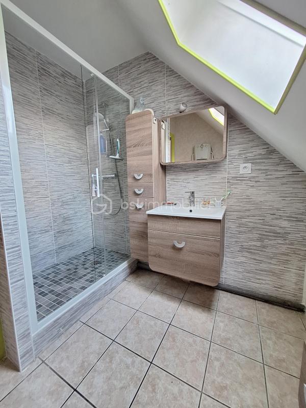 Maison traditionnelle - 130 m² - 6 pièces