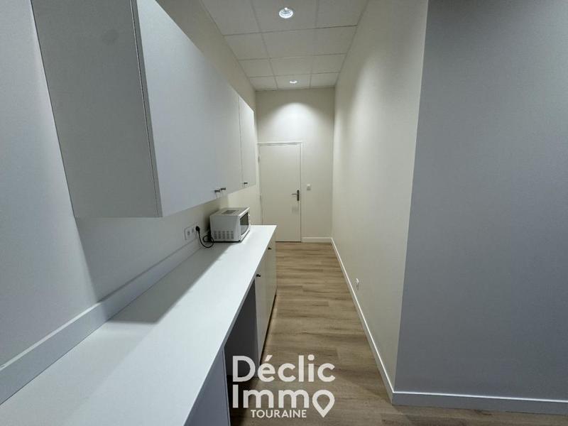 Bureau - 14 m² - 1 pièce