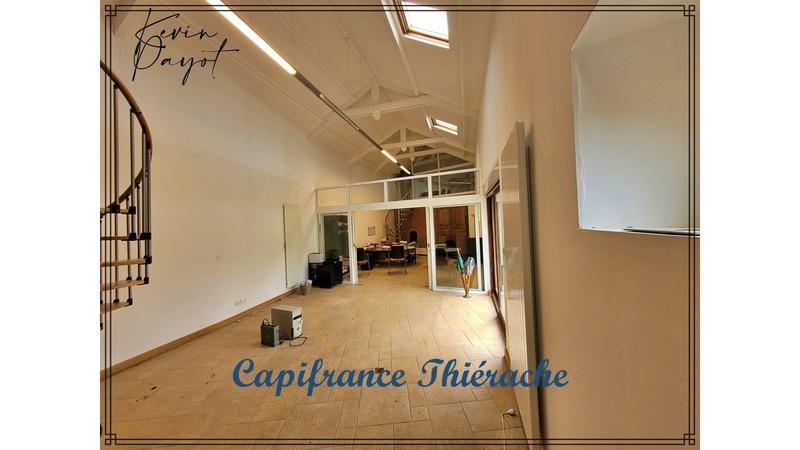 Maison - 347 m² - 18 pièces