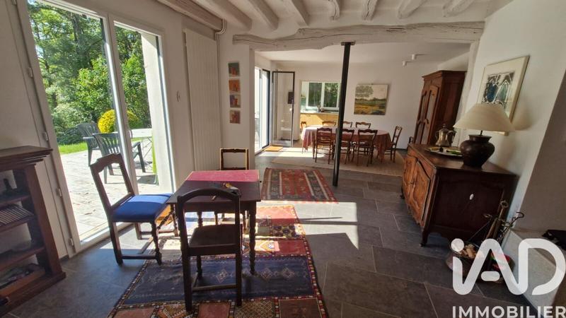 Maison - 250 m² - 9 pièces