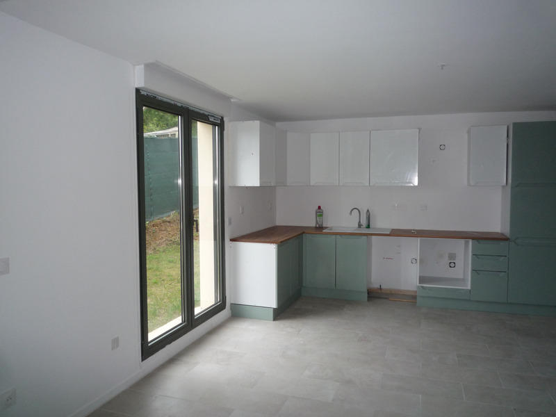 Maison - 180 m² - 7 pièces