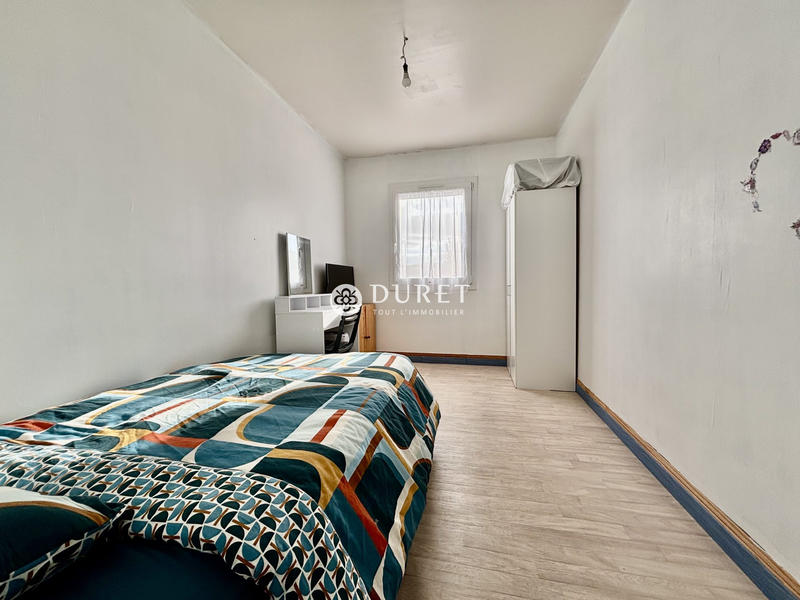 Maison - 99 m² - 6 pièces