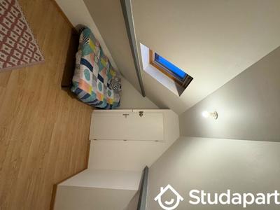 Chambre - 9 m² - 1 pièce