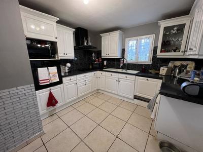 Maison traditionnelle - 155 m² - 5 pièces