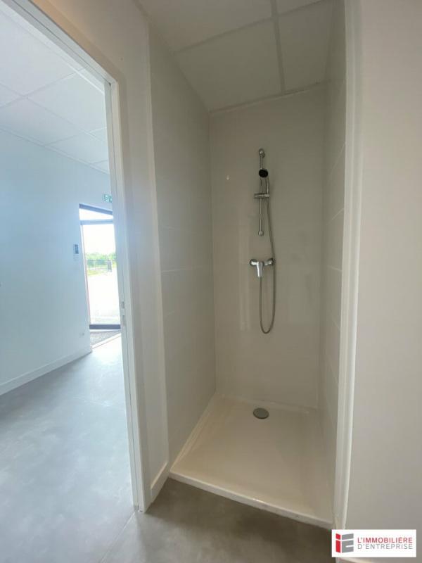 Local d'activité / Entrepôt - 400 m²