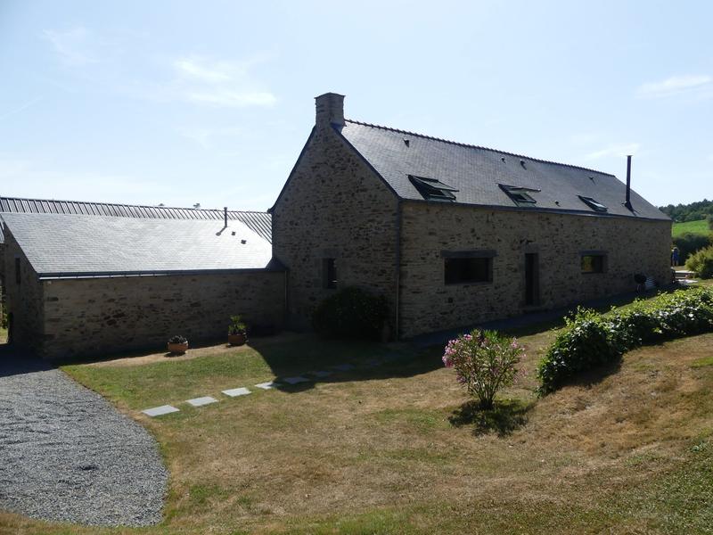 Maison - 202 m² - 6 pièces