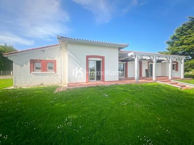 Maison - 150 m² - 6 pièces