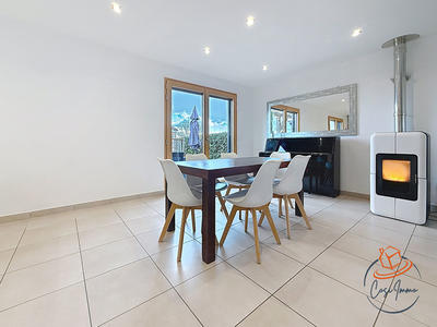 Maison - 100 m² - 4 pièces