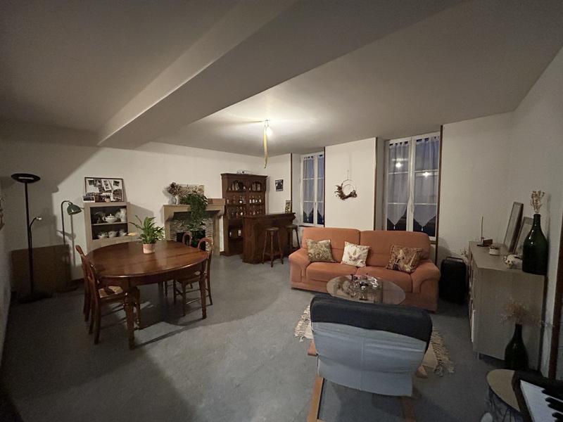 Appartement - 79 m² - 4 pièces