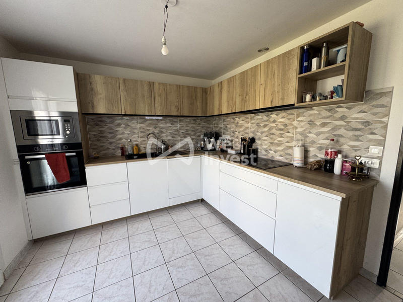 Maison - 98 m² - 5 pièces