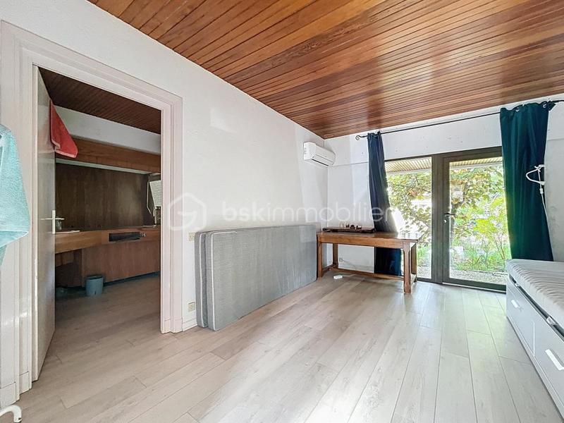 Local commercial - 430 m² - 9 pièces