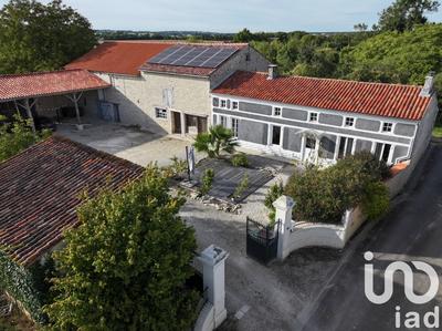 Maison - 150 m² - 5 pièces