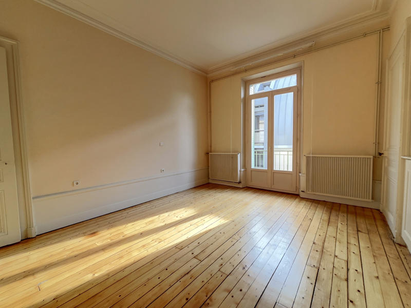 Appartement - 108 m² - 4 pièces