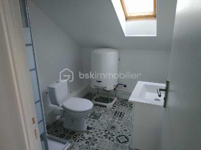 Studio - 48 m² - 2 pièces