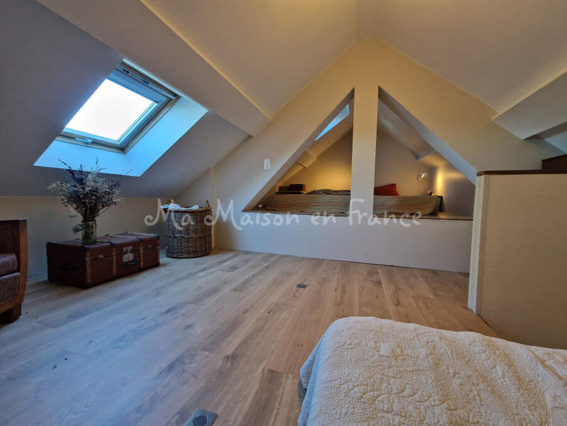 Maison - 170 m² - 6 pièces