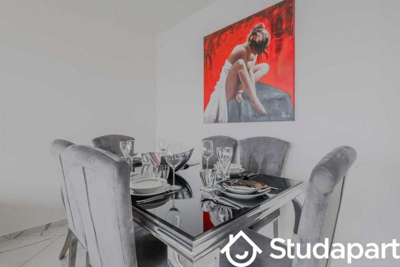 Appartement - 53 m² - 1 pièce