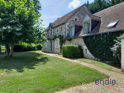 Maison - 190 m² - 8 pièces