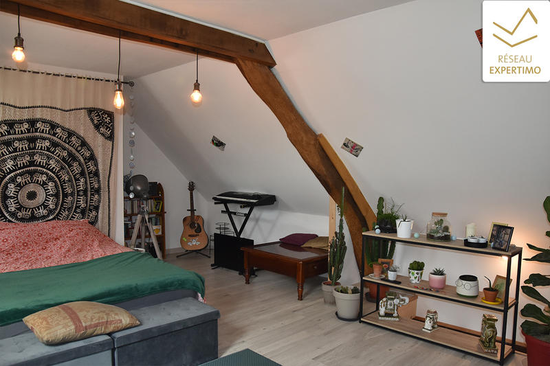 Maison - 85 m² - 4 pièces