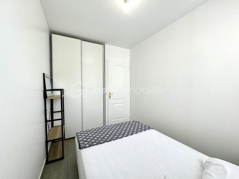 Maison traditionnelle - 90 m² - 5 pièces