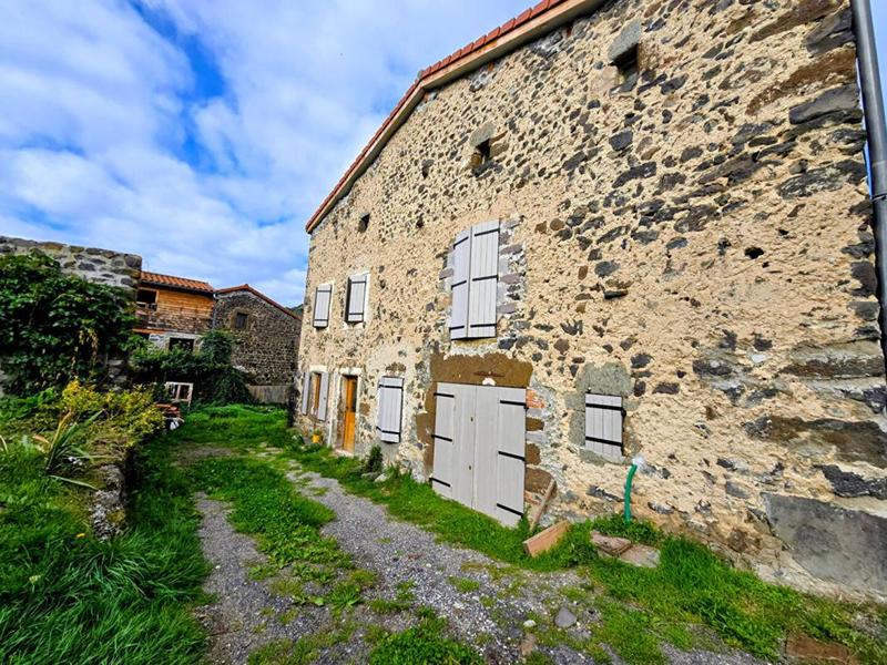 Maison en pierre - 200 m² - 5 pièces