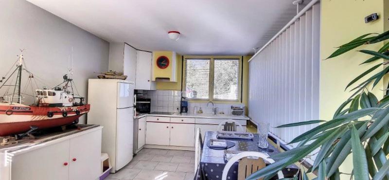 Maison - 213 m² - 6 pièces