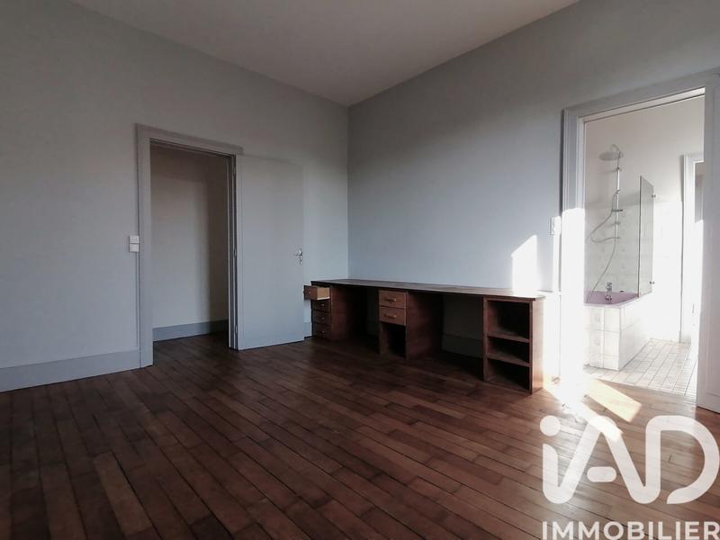 Maison de village - 224 m² - 11 pièces