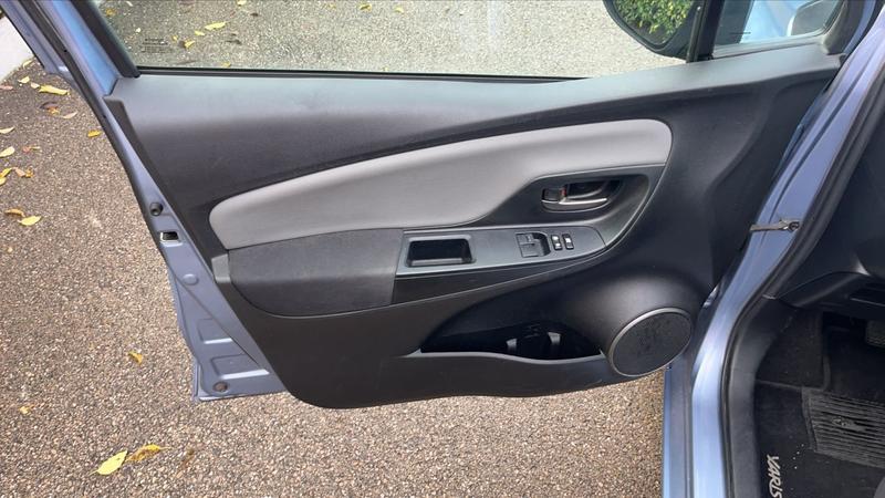 Toyota Yaris 1.3 Vvt-i 100 Dynamic