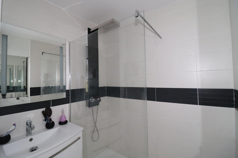 Villa - 110 m² - 6 pièces