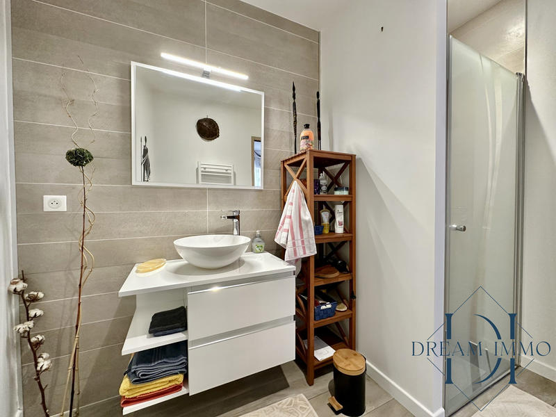 Maison contemporaine - 145 m² - 4 pièces