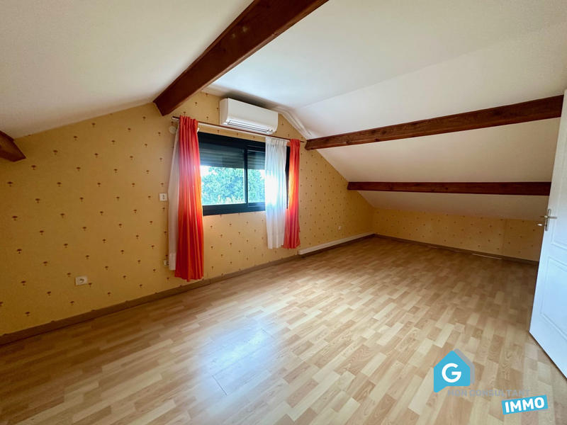 Maison - 149 m² - 7 pièces