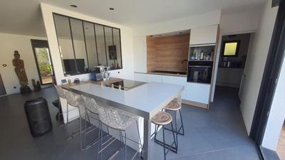 Maison - 130 m² - 7 pièces