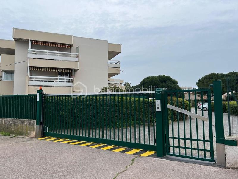 Studio - 27 m² - 1 pièce