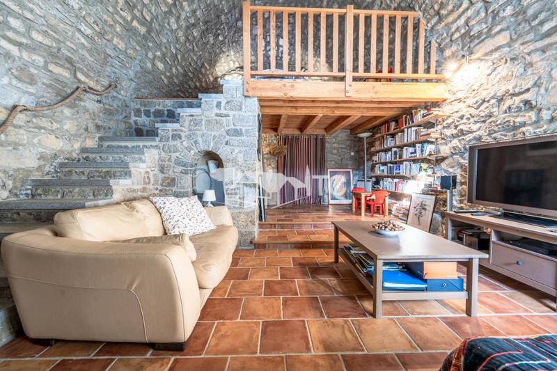 Corps de ferme - 198 m² - 7 pièces