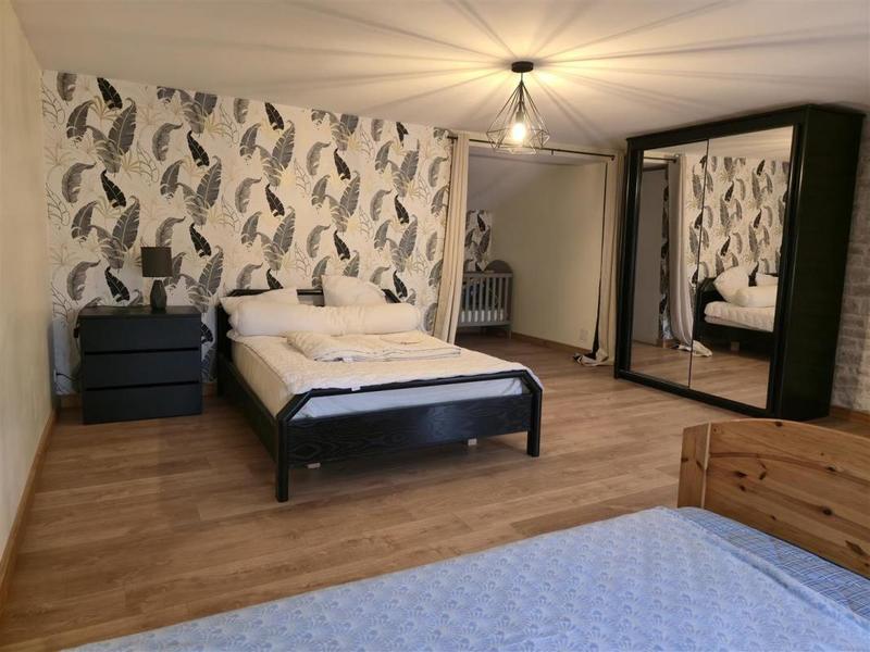 Propriété - 158 m² - 5 pièces