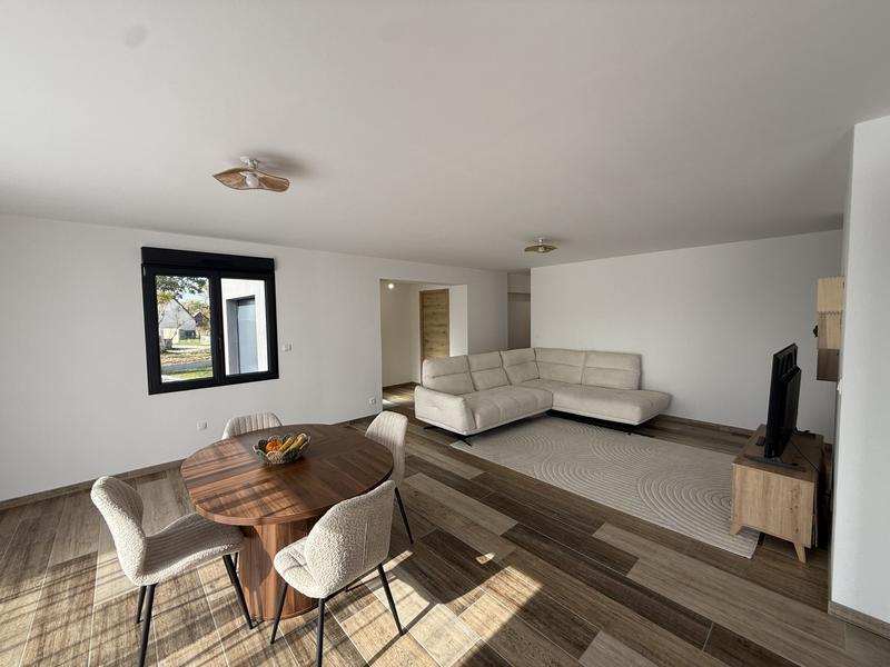 Maison contemporaine - 122 m² - 5 pièces