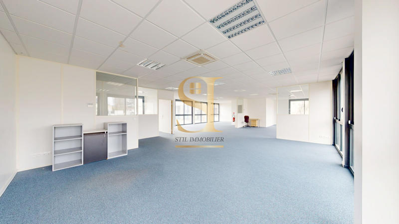 Bureau - 490 m² - 13 pièces
