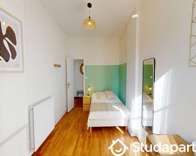 Chambre - 60 m² - 1 pièce