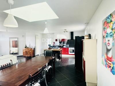 Maison - 132 m² - 6 pièces