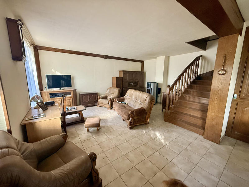 Maison - 184 m² - 7 pièces