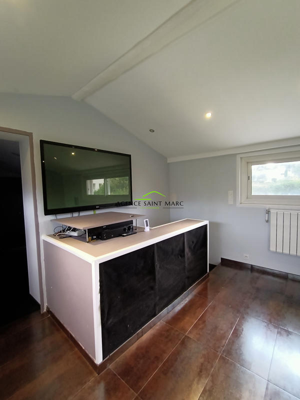 Maison - 158 m² - 7 pièces