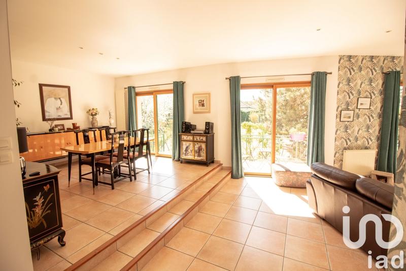 Maison - 162 m² - 7 pièces