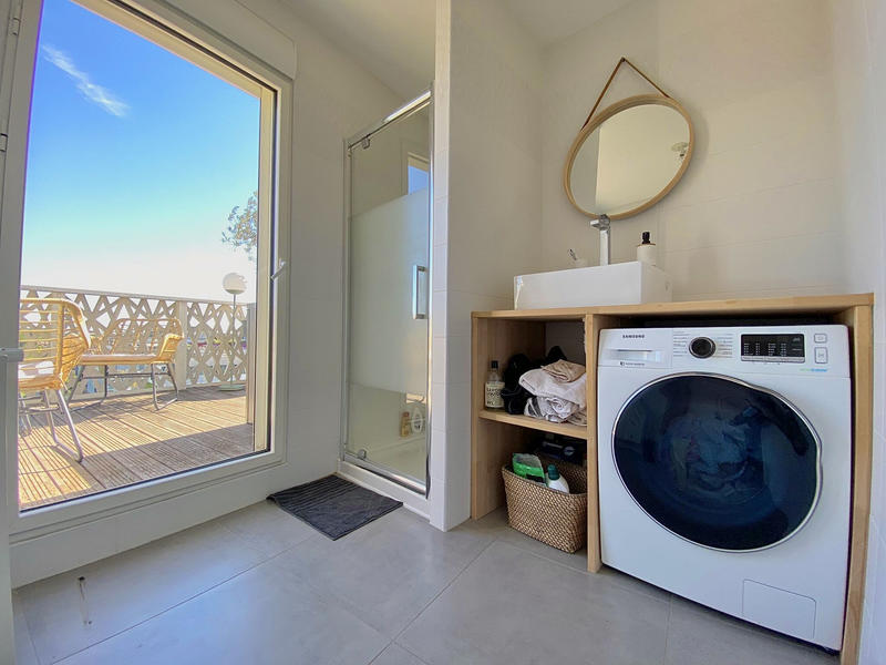 Appartement - 101 m² - 4 pièces