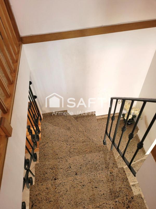 Maison - 158 m² - 6 pièces