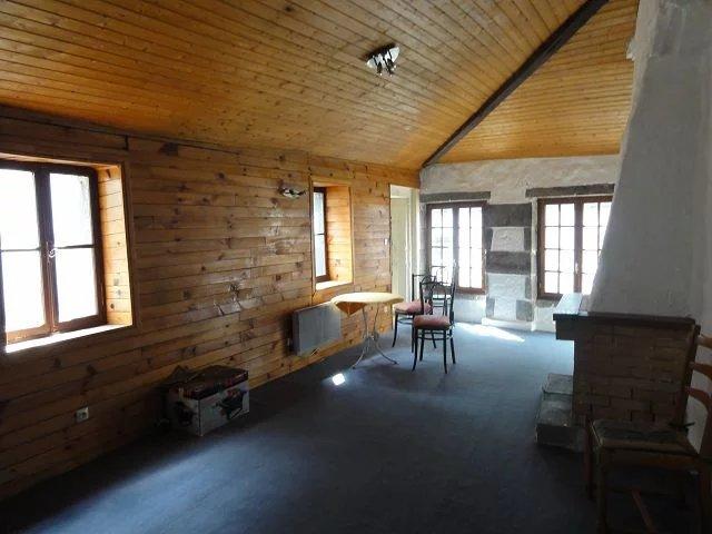 Appartement - 65 m² - 2 pièces