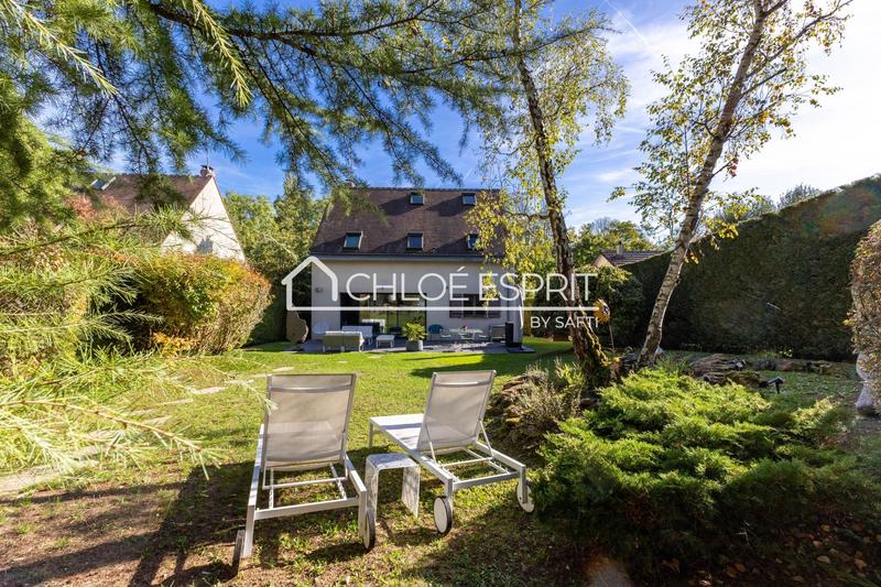 Maison - 140 m² - 6 pièces