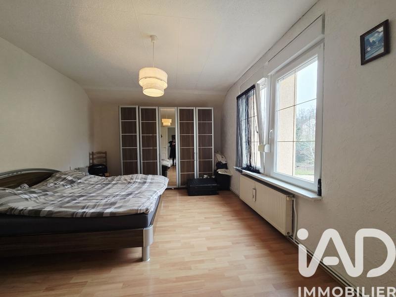 Maison - 187 m² - 7 pièces