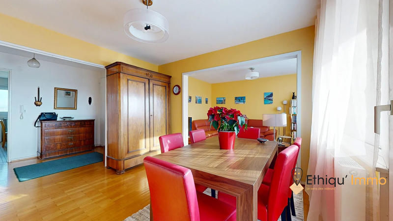 Appartement - 115 m² - 5 pièces