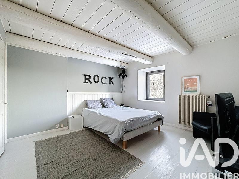 Maison de campagne - 240 m² - 6 pièces