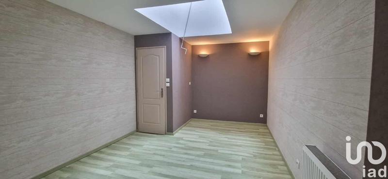 Maison - 174 m² - 9 pièces