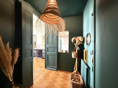 Appartement - 227 m² - 7 pièces